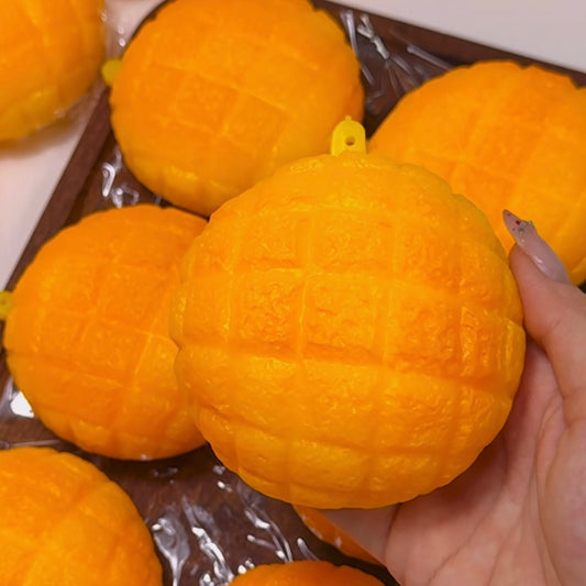 2Colors Pineapple Bun Stress Ball